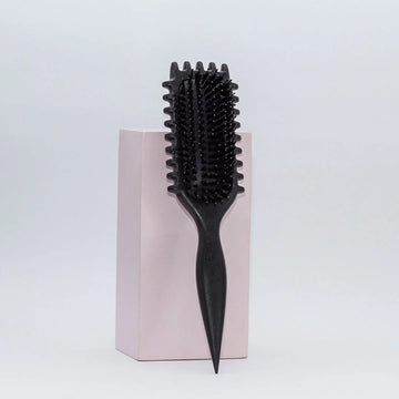 Curly Styling Hair Brush – Define, Detangle & Elevate Your Curls - Plumpy